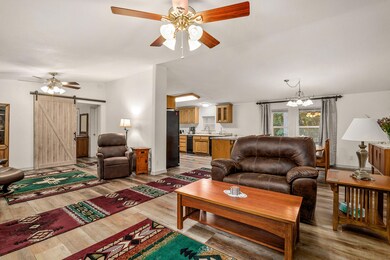 2175 Russell Rd, Merlin, OR 97532 - photo 5