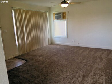801 SE 6th St, Pendleton, OR 97801 - photo 7