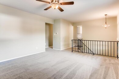 6396 Faircrest Rd Columbus OH-large-005-