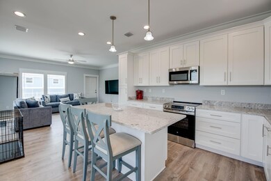 006-507HeckAvenue-LittleTorchKey-FL-3304