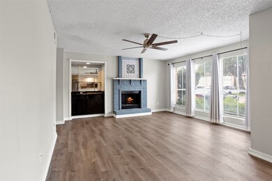 Spacious living room