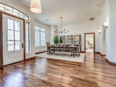 Soaring ceilings & the open floorplan make this ho