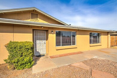 6908 W San Juan Ave-5