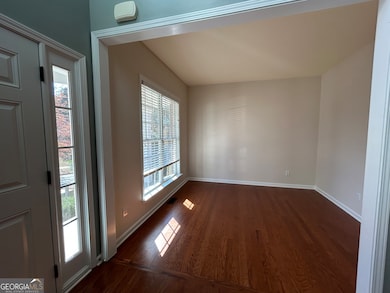 706 Oracle Dr, Lawrenceville, GA 30043 - photo 4