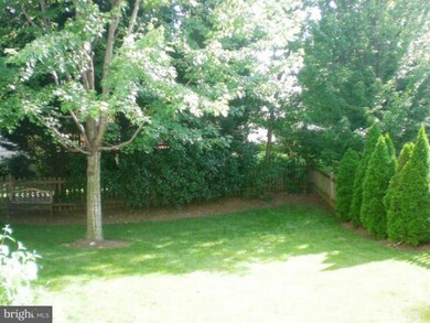 42891 Spring Morning Ct, Broadlands, VA 20148 - photo 2