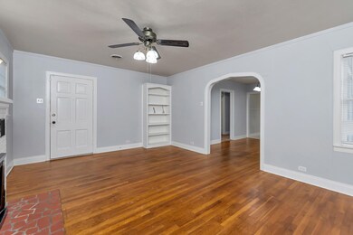 1734 E California St, Gainesville, TX 76240 - photo 7