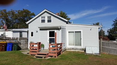 269 Detroit St, Fall River, MA 02721 - photo 3