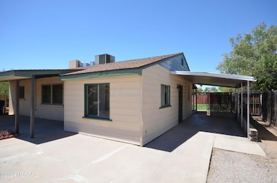 449 E Mcmillan Dr, Tucson, AZ 85705 - photo 6