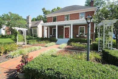 377 Arden Rd, Columbus, OH 43214 - photo 2