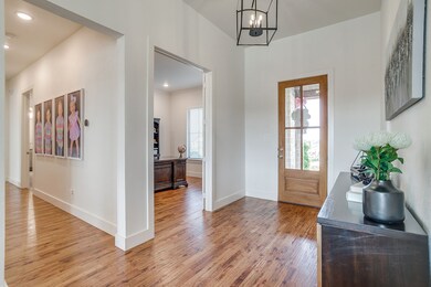 7732 Laura Lake Ln, Fort Worth, TX 76126 - photo 4