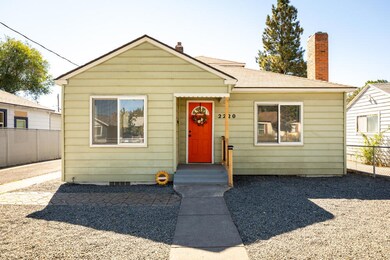 2220 Reclamation Ave, Klamath Falls, OR 97601 - photo 2