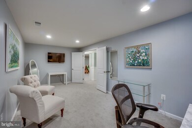 41660 Truly Cir, Aldie, VA 20105 - photo 5