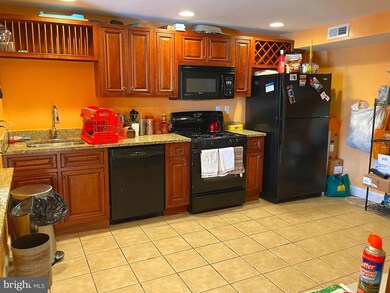 803 Rambo Ct, Halethorpe, MD 21227 - photo 5