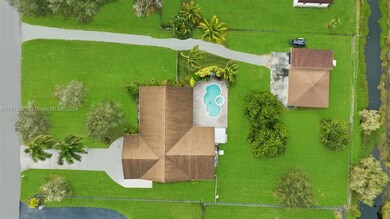 5901 SW 164th Terrace, Southwest Ranches, FL 33331 - photo 5