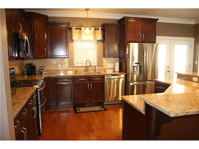 419 Wyola St, Pittsburgh, PA 15211 - photo 6