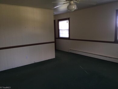 146 Jane Sowers Rd, Statesville, NC 28625 - photo 5