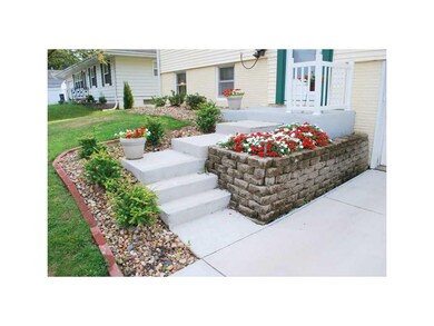 Entryway. Close-up of the exterior front entry are