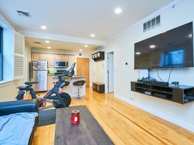 454 Hanover St unit 6, Boston, MA 02113 - photo 4