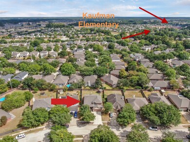 32427 Hunter Park, Conroe, TX 77385 - photo 2