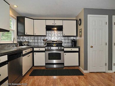 15 Magnum Ct unit 12, Smithfield, RI 02917 - photo 7