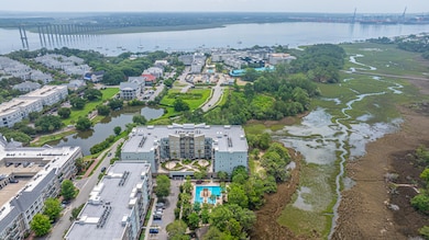 145PierViewUnit214_048