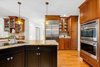 10 Settlers Rd, Shrewsbury, MA 01545 - photo 6