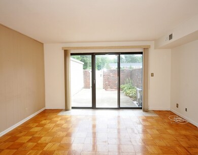 308 Windsor Dr unit 308, Framingham, MA 01701 - photo 3