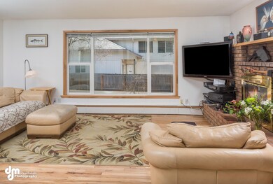 Living Room_DMD_7643-FULL