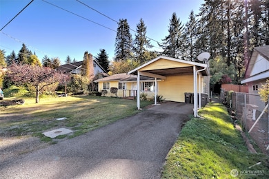 1017 Cascade Ave, Shelton, WA 98584 - photo 2