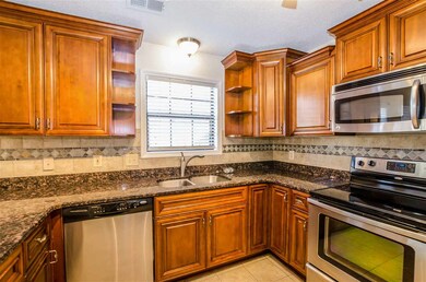 8562 Shingle Oaks Dr, Cordova, TN 38018 - photo 7