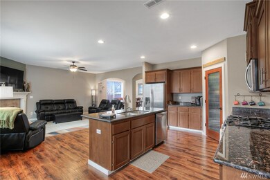 102 Ames St NE, Orting, WA 98360 - photo 4