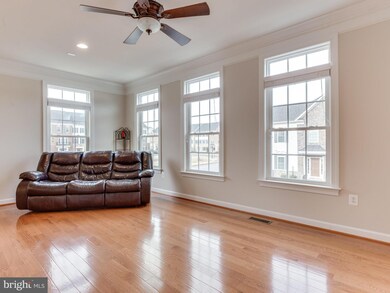 42585 Offenham Terrace, Chantilly, VA 20152 - photo 3