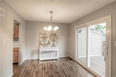 6547 Halsey St, Shawnee, KS 66216 - photo 7