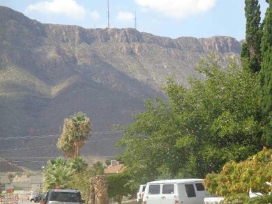 3000 Van Buren Ave, El Paso, TX 79930 - photo 4