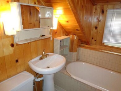 2046 E Grand Ave, Des Moines, IA 50317 - photo 3