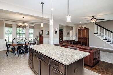 Kitchen - Dining