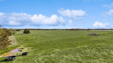 721 Sandusky Rd, Whitesboro, TX 76273 - photo 2