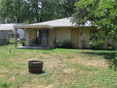 1646 Clyde Place, Columbus, OH 43227 - photo 3