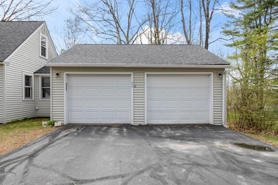 25 Holmes Rd_105