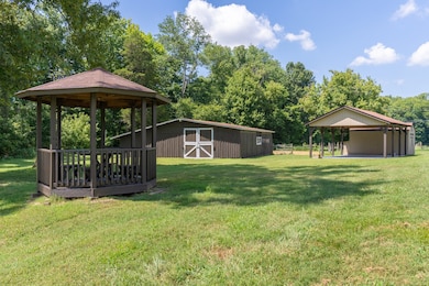 1335 Garrettsburg Rd, Clarksville, TN 37042 - photo 5