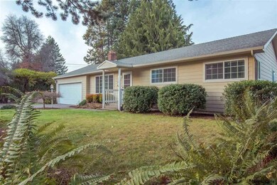 563 Elm St, Lyons, OR 97358 - photo 2