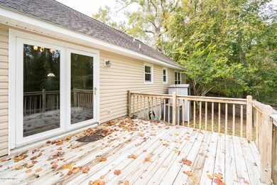 141 Settlers Cir, Jacksonville, NC 28546 - photo 5