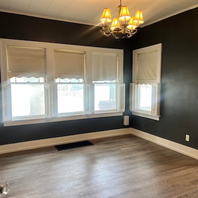 902 W York Ave, Enid, OK 73701 - photo 6