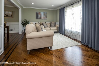 07_Living Room-4-Edit