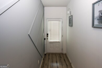 7488 Knoll Hollow Rd, Lithonia, GA 30058 - photo 4