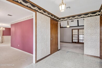 104 Patrick St-4