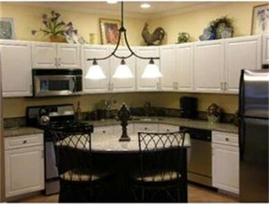 37 Shire Rd, Fitchburg, MA 01420 - photo 3