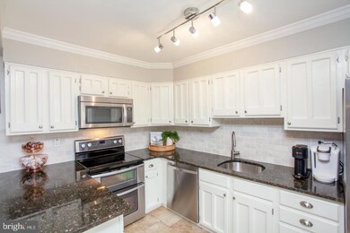 2112 Sturbridge Common, Southampton, PA 18966 - photo 5