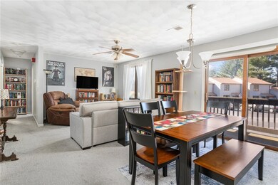 32 Kristee Cir, West Warwick, RI 02893 - photo 7