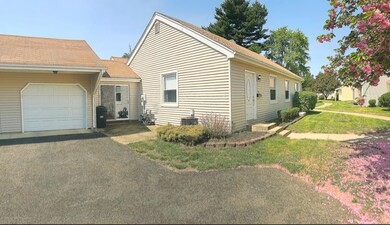 Front of House 4